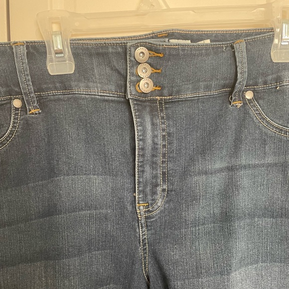 Torrid Jeggings - Picture 3 of 5